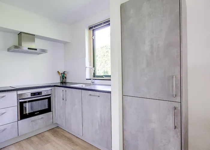 6 - Persoons Forest 231 * Ewijk