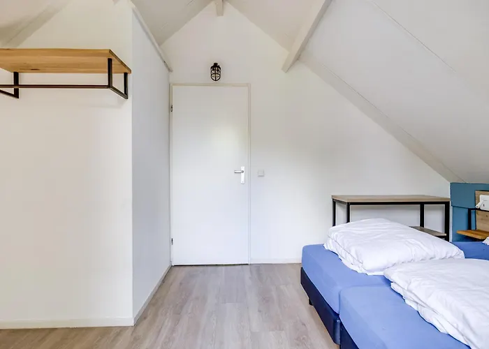 6 - Persoons Forest 231 Holiday home Ewijk